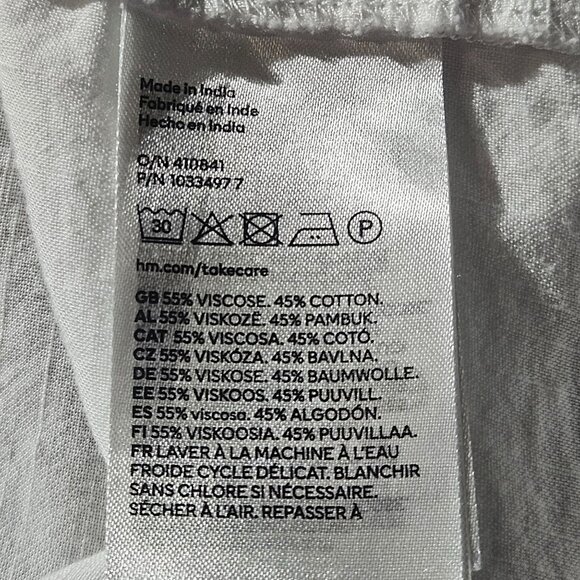 H&M Women L White V-Neck Blouse Relaxed Fit Clean Girl Minimalist Large - Picture 5 of 10